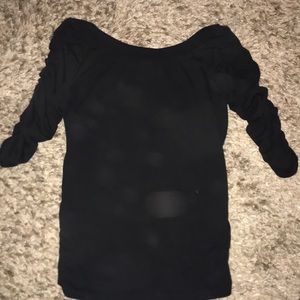 Black 3/4 length top